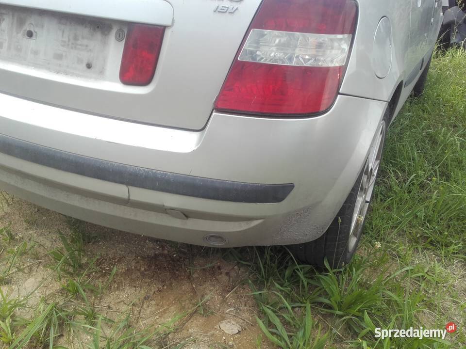 Fiat Stilo 5 drzwi klapa tylna z szybą zderzak osobowe Łódź