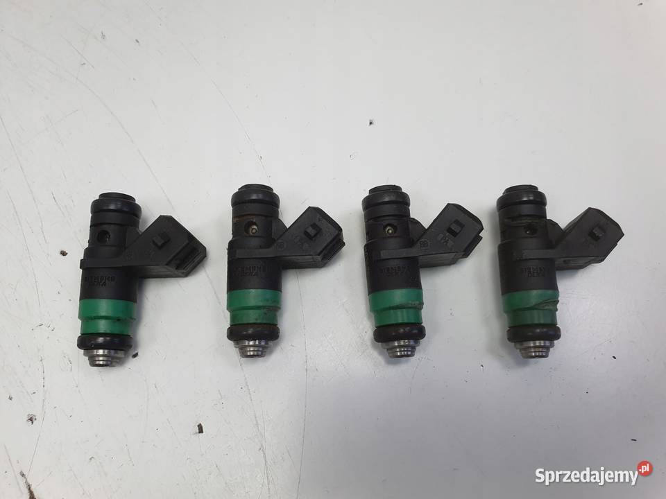 WTRYSKIWACZ Renault Megane II 20 16V wtrysk osobowe