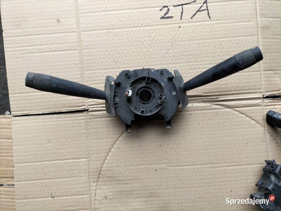 MANETKA FIAT PUNTO SIENA BRAVO BRAVA Wyposażenie wnętrza Kamień-Kolonia