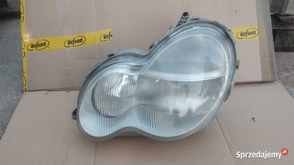 Lampa Przod Xenon W203 CKlasa Mercedes 0004r Motoryzacja dolnośląskie