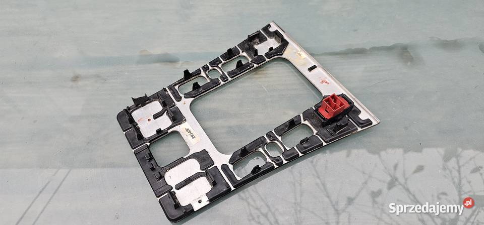 Ramka wybieraka mercedes w210 elegance Rok produkcji 1999 Zbąszyń