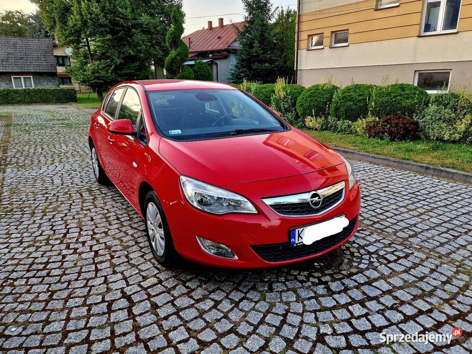 Opel Astra J 2010r 17cdTi Salon Polska Niski diesel Ryglice sprzedam