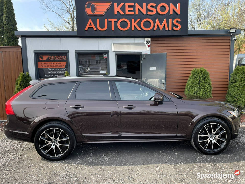 Volvo V90 Cross Country Inscription HAK szyberdach Bydgoszcz sprzedam