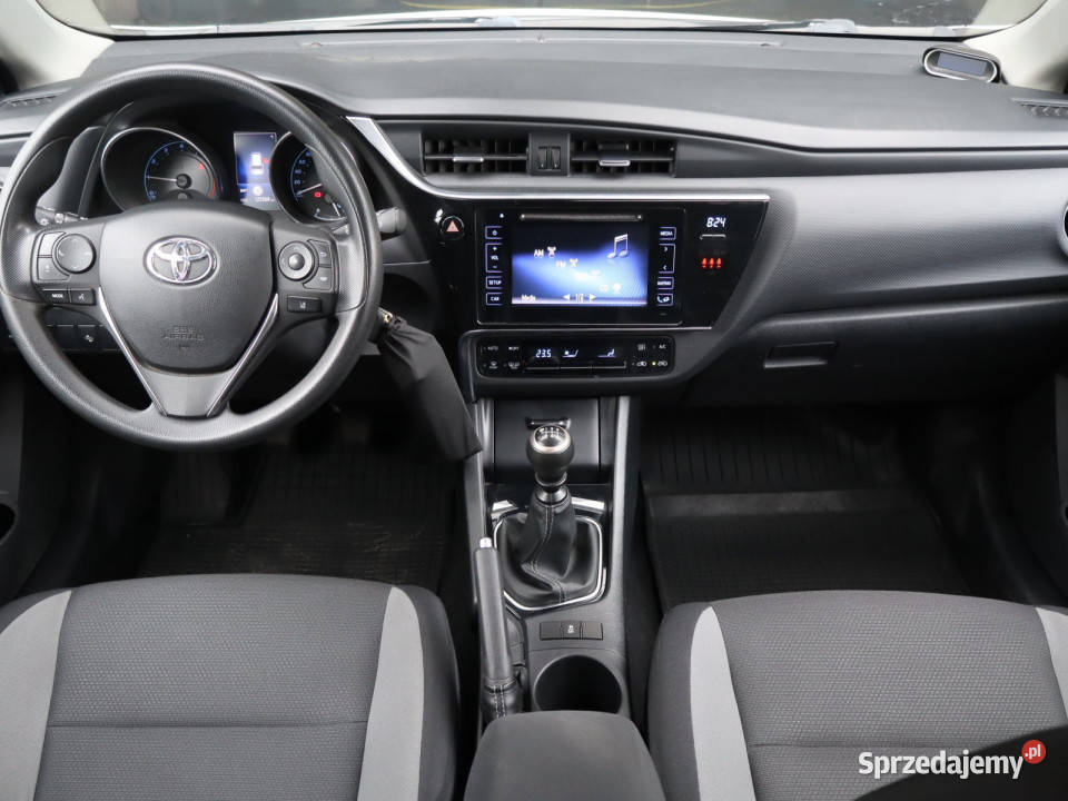 Toyota Auris 13 Dual VVTi ESP Katowice sprzedam