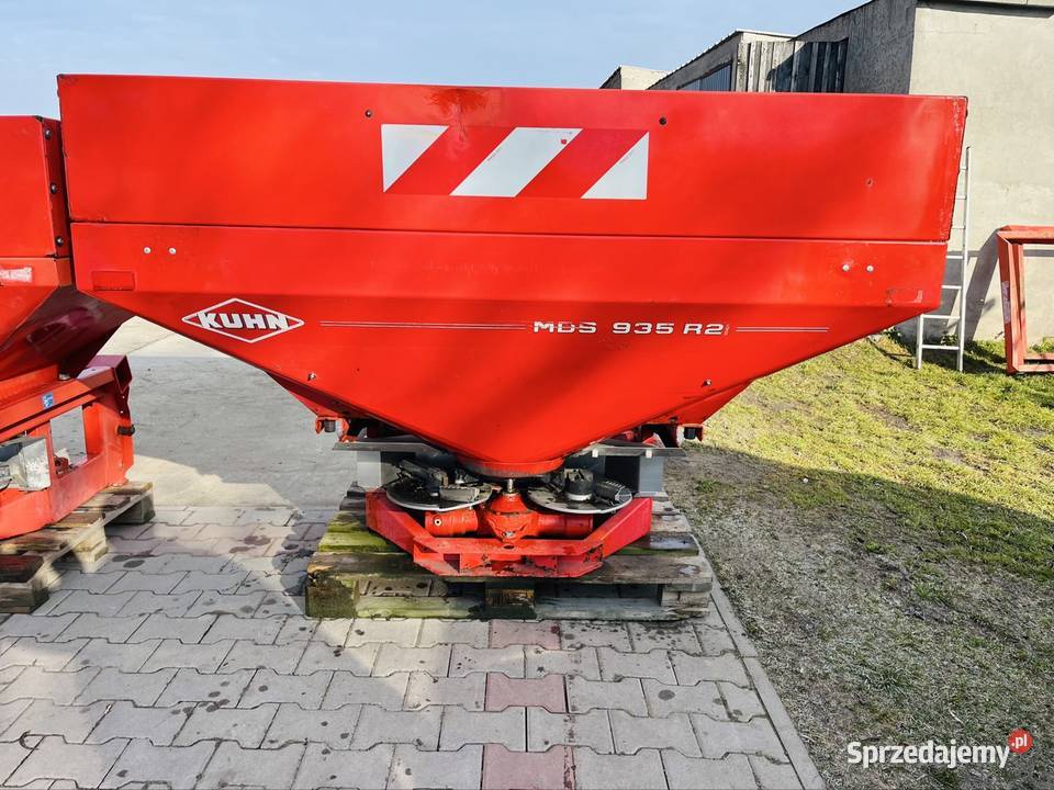 Rozsiewacz nawozu Kuhn Rauch 935 m620 l 1500 l Rozsiewacze nawozów Rozsiewacze nawozów Chwałkowo