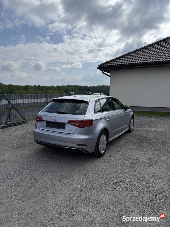 Audi A3 etron 2018 204KM Książenice sprzedam