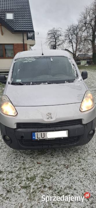 Peugeot Partner przedłużany 3 osobowy Niedrzwica Duża
