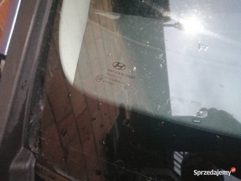 szyba czolowa hiunda i30 Wieluń sprzedam