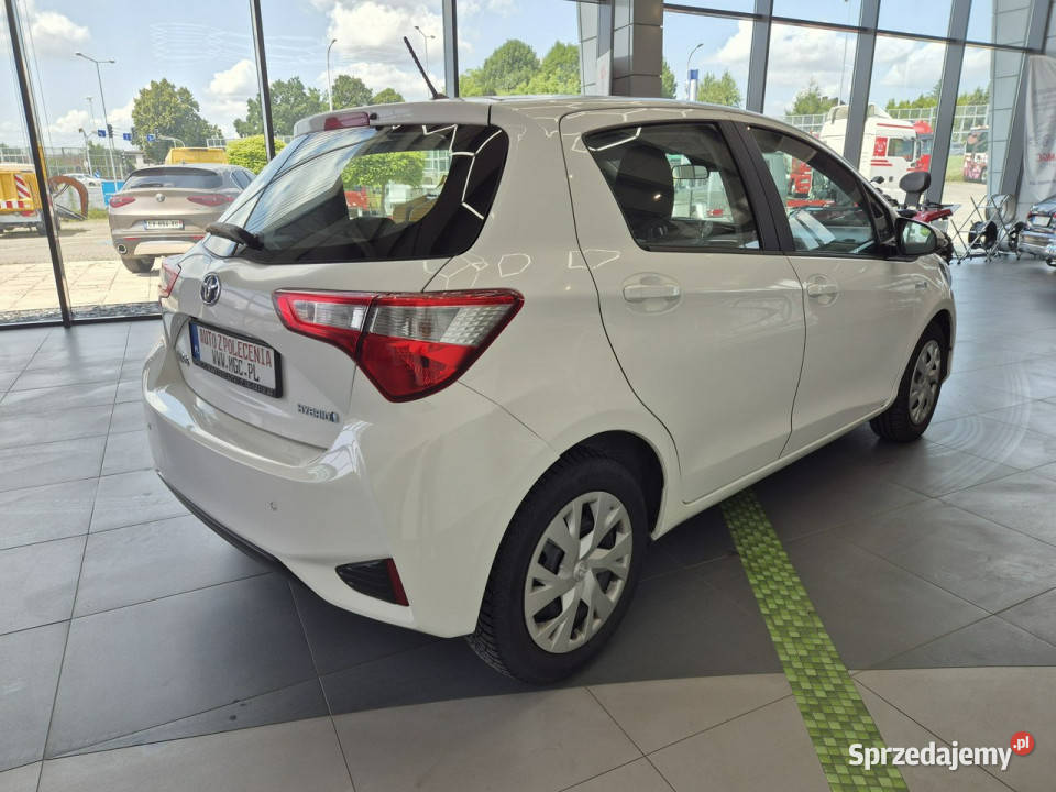 Toyota Yaris Toyota Yaris Najtańsze w MODEL21 do Łaziska Górne