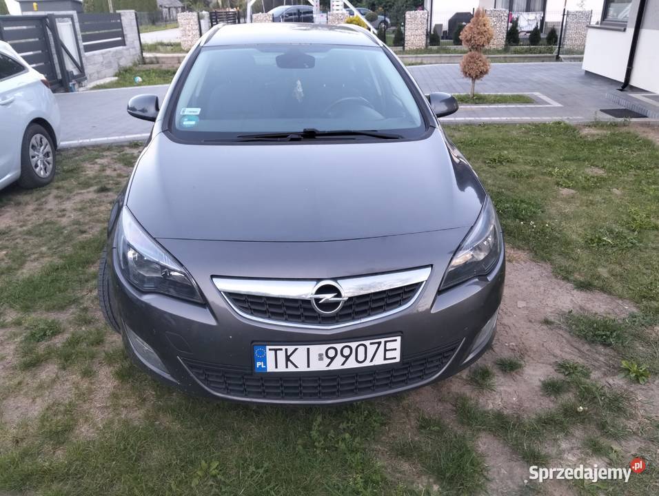 Astra J 14 turbo benzyna gaz Rok produkcji 2011 świętokrzyskie Brzeziny