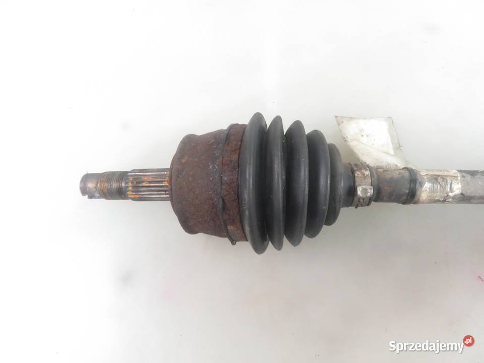 PÓŁOŚ PRAWA PRZEDNIA OPEL CORSA D 10 12V osobowe