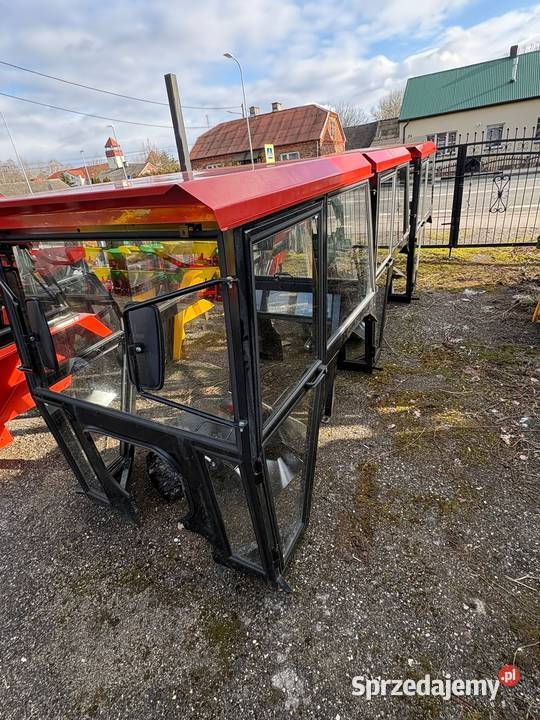 Kabina ciągnika C330 C360 Kuflew