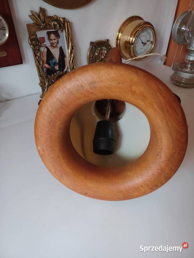 Piękna stylowa lampa Kolekcja