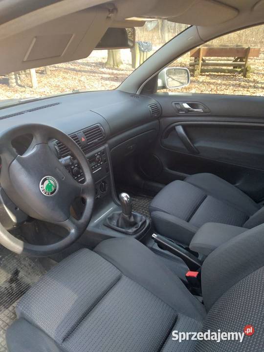 Skoda Superb 19 AWX 196 przbiegu Raciniewo sprzedam