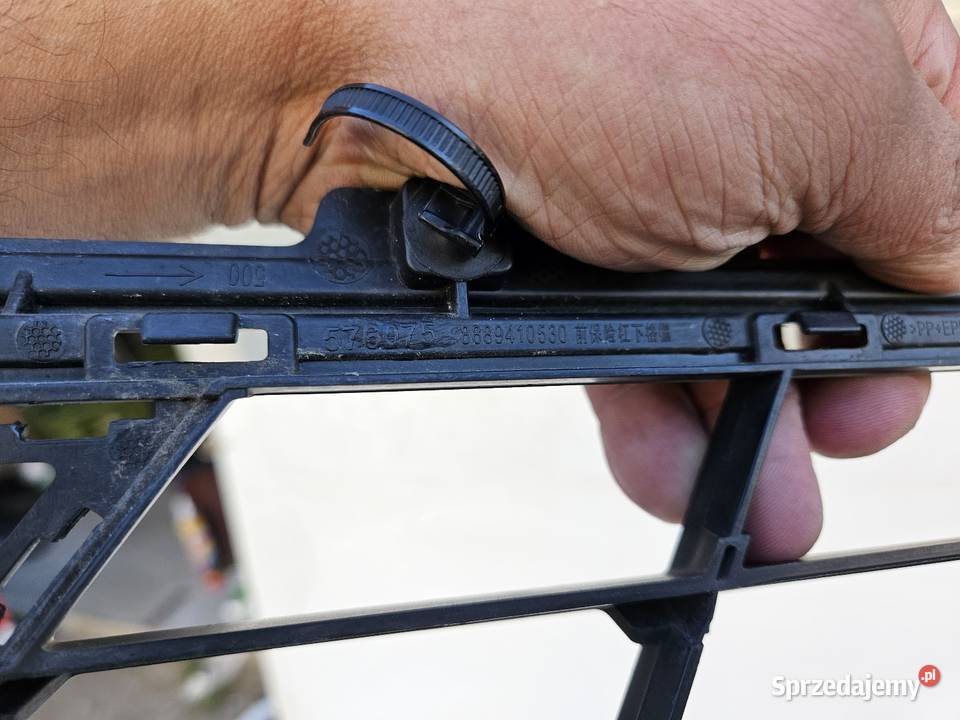 LYNKCO 01 KRATKA ŚRODKOWA ZDERZAKA PRZÓD wielkopolskie Międzychód sprzedam