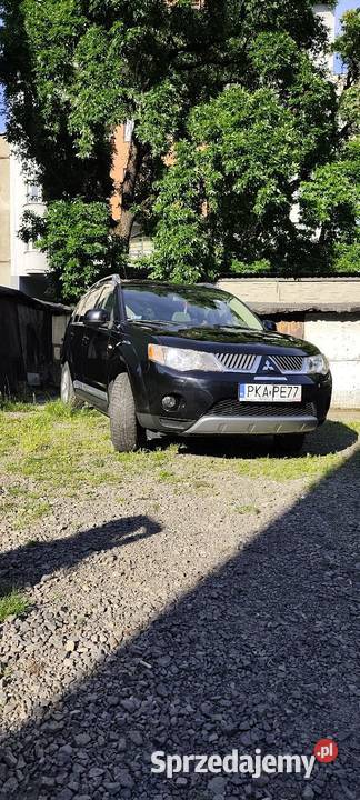 Mitsubishi Outlander 2 7 osób Rockford Fosgate Łódź