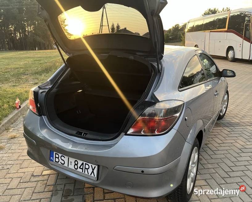 Opel Astra H GTC 2007 17 CDTI 325000km