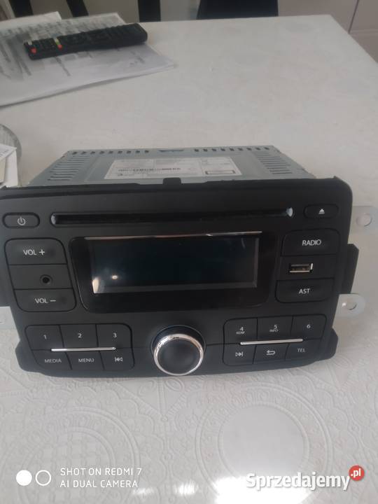 Radio samochodowe Dacia Sandero z tego Kielce