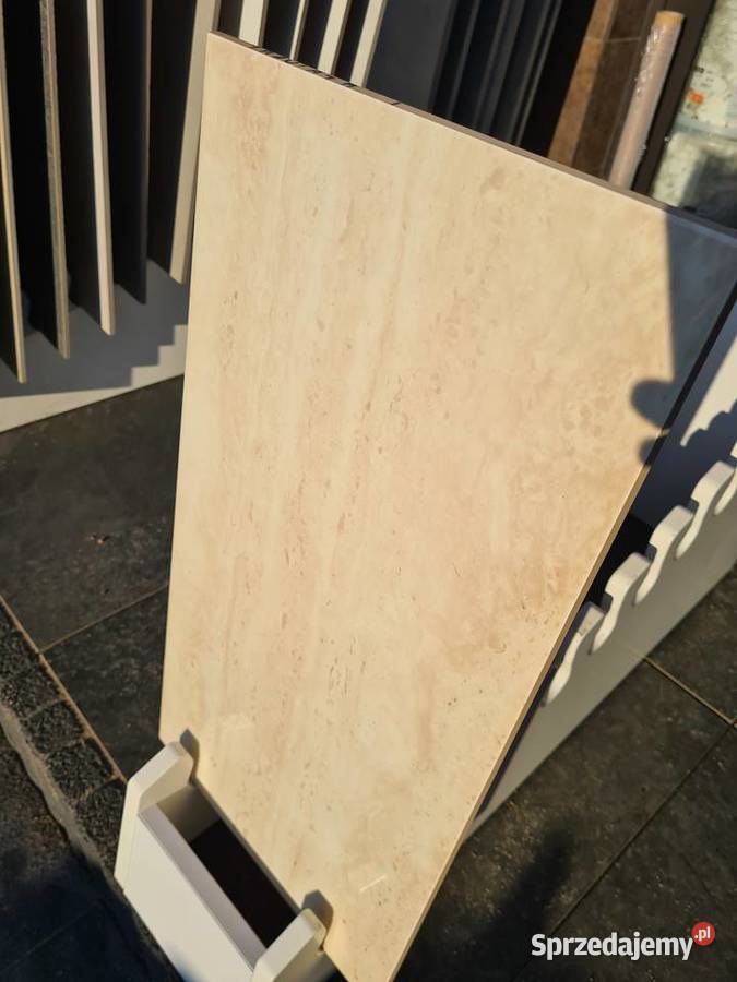 PŁYTKA ŚCIENNA TRAVIATA BEIGE POŁYSK 308X608 GAT Opoczno