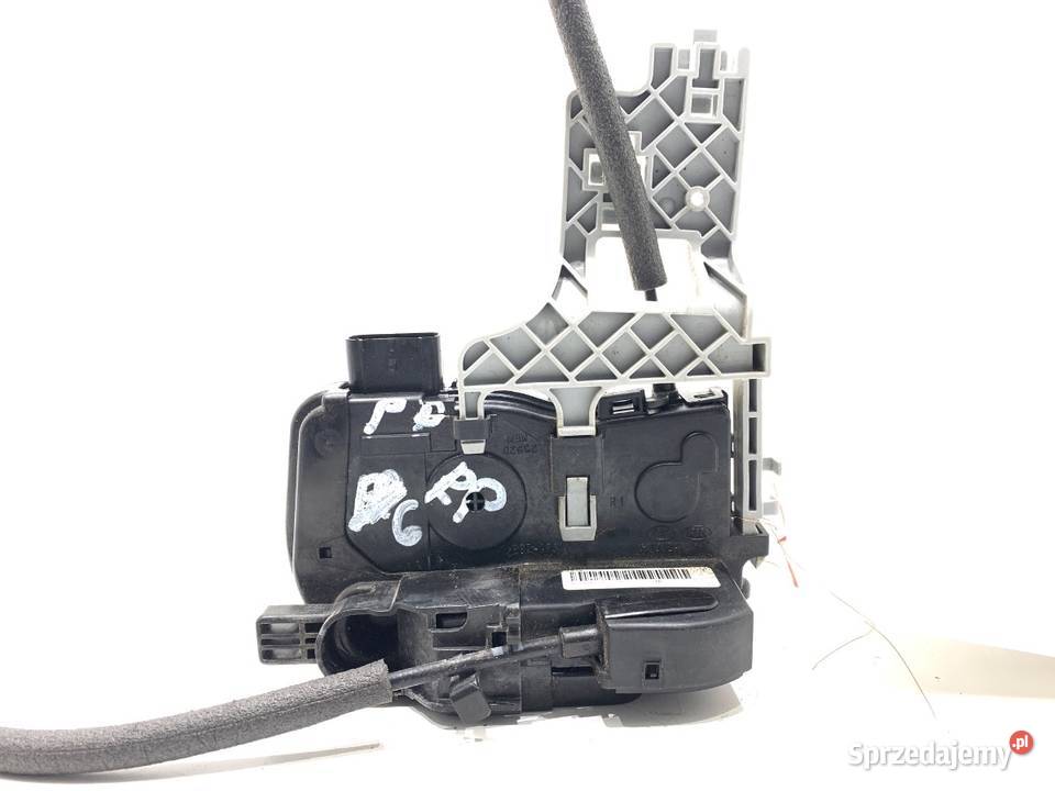 ZAMEK DRZWI PRAWY PRZÓD KIA SPORTAGE III osobowe