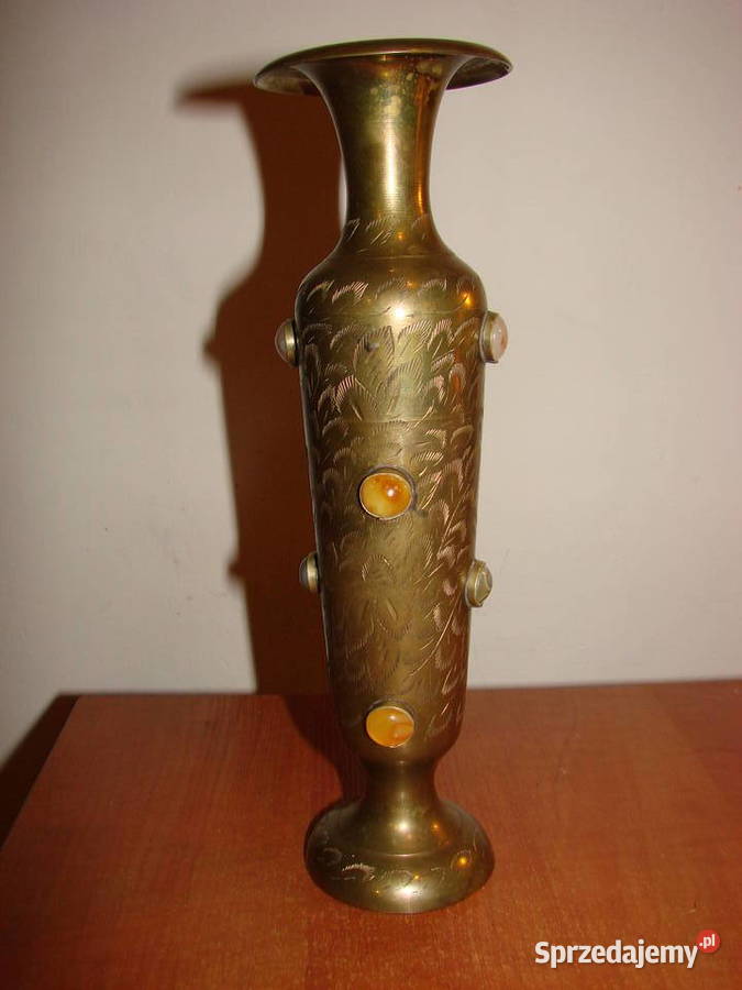 mosiężny zdobiny wazon Pruszcz Gdański