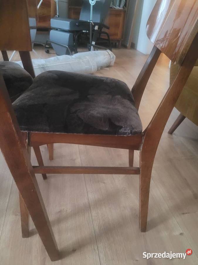 Komplet Bilea PRLRumunia stół 6 krzeseł lata 60 Kraków