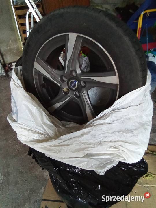 Sprzedam Volvo V40 D4 Design podlaskie Turośl sprzedam