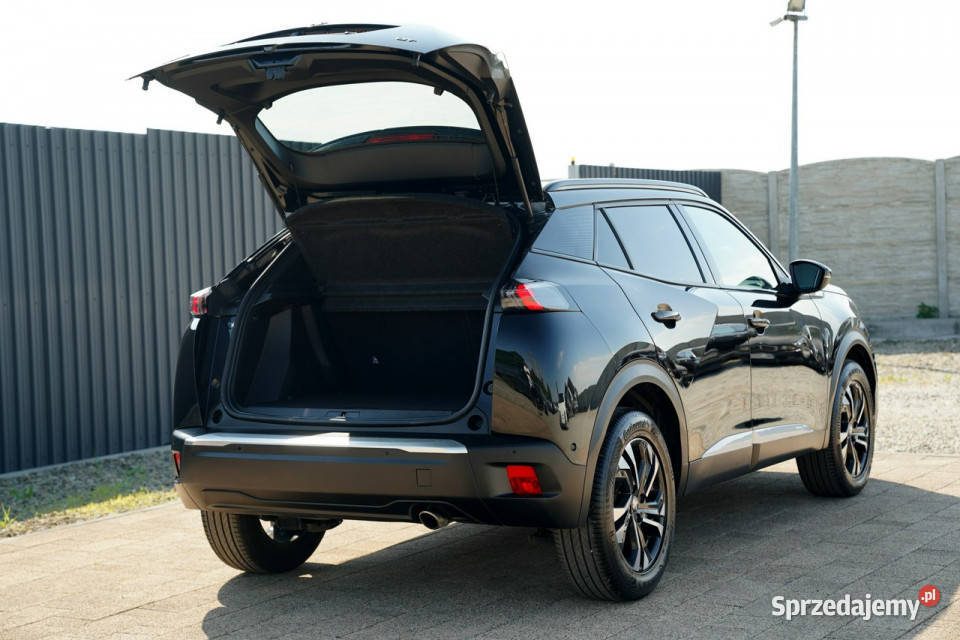 Peugeot 2008 GT skóra BLIS nawi kamera FUL LED czujnik parkowania Otmuchów