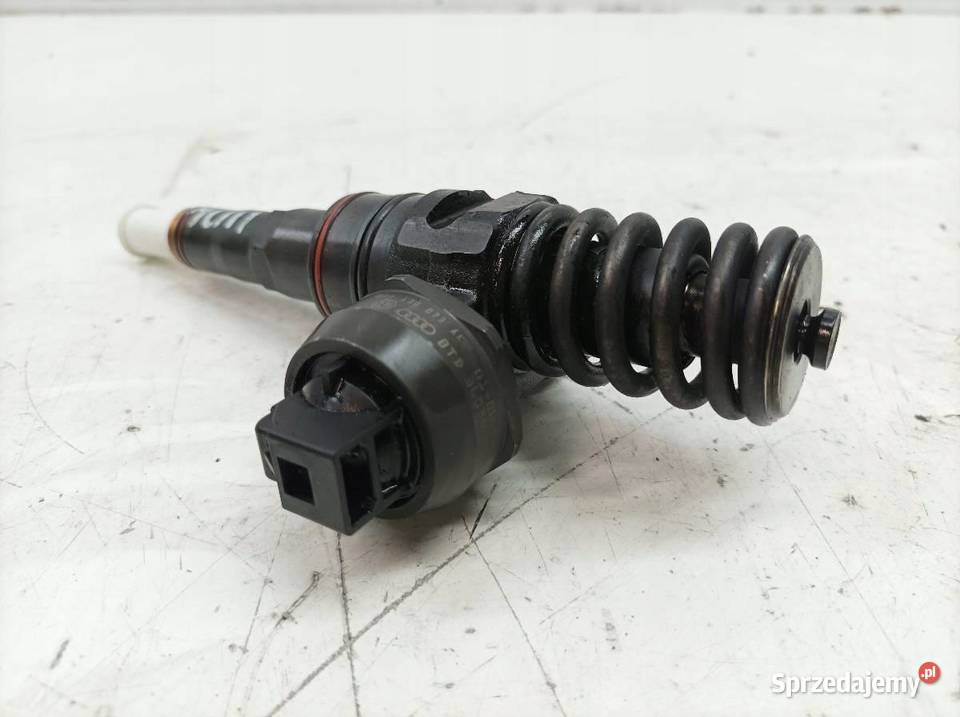 POMPOWTRYSKIWACZ 038130073AK 19 TDI VW osobowe
