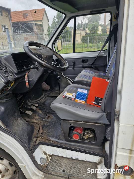 Renault Trafic kontener aluminiowy zabudowa 22 manualna Piława Górna