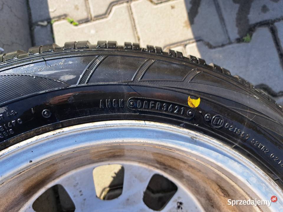 Alufelgi plus opony zimowe Falken sprzedam