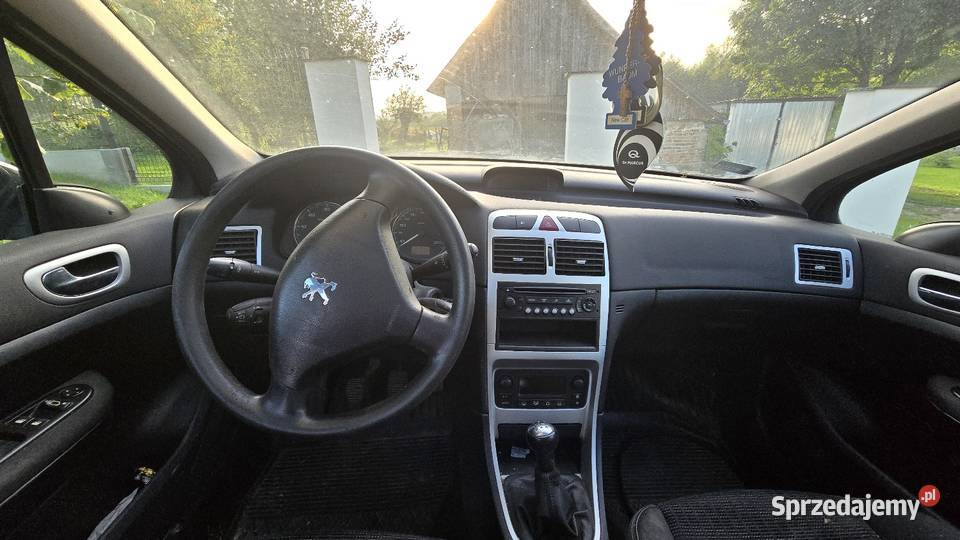 Peugeot 307 SW panorama hak 16 podkarpackie Wola Rafałowska