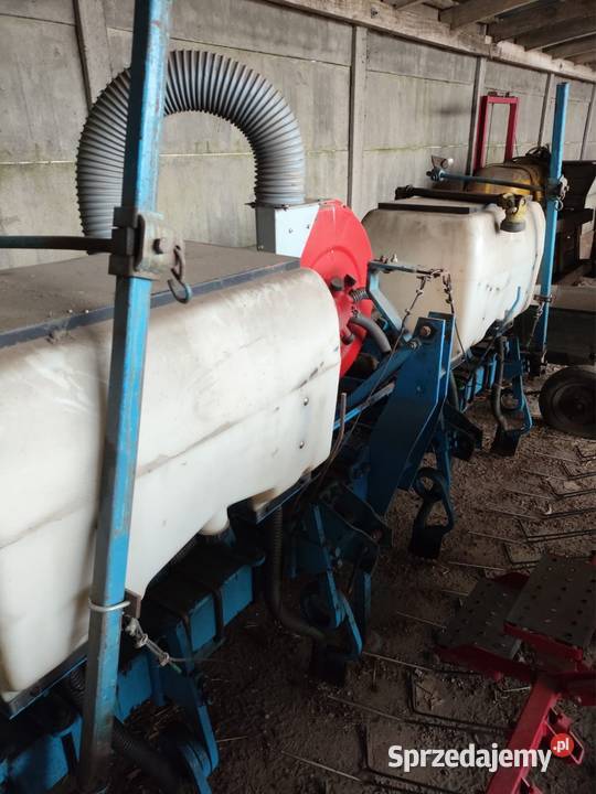 siewnik do kukurydzy monosem Żychów