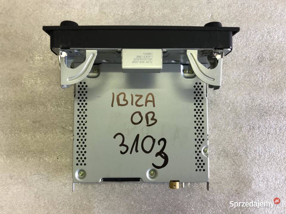 RADIO WYŚWIETLACZ 5F0035885B SEAT IBIZA IV osobowe Motoryzacja