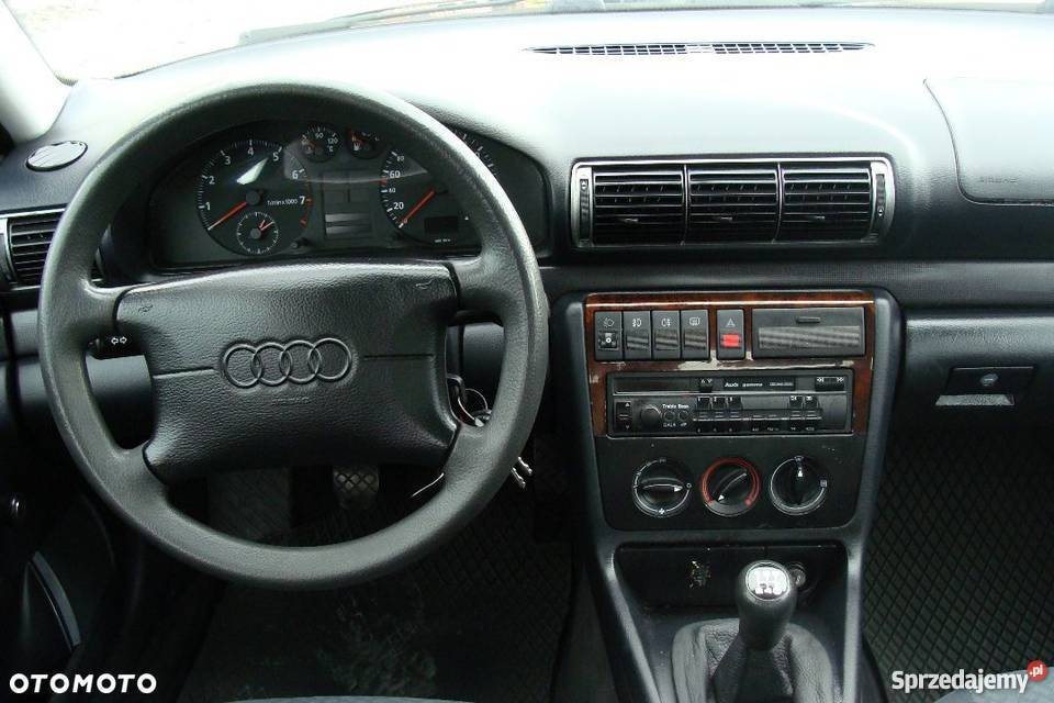 Audi A4 II właściciela Piękny Sedan Świeżo z Dragacz