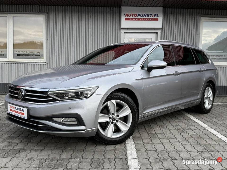 Volkswagen Passat 2022r Fvat 23 Bezwypadkowy automatyczna Rzeszów