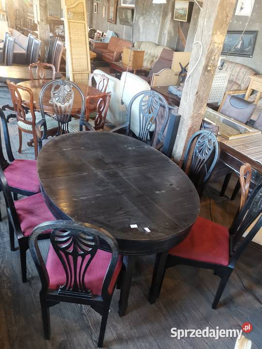 Owalny stół + 7 krzeseł do renowacji