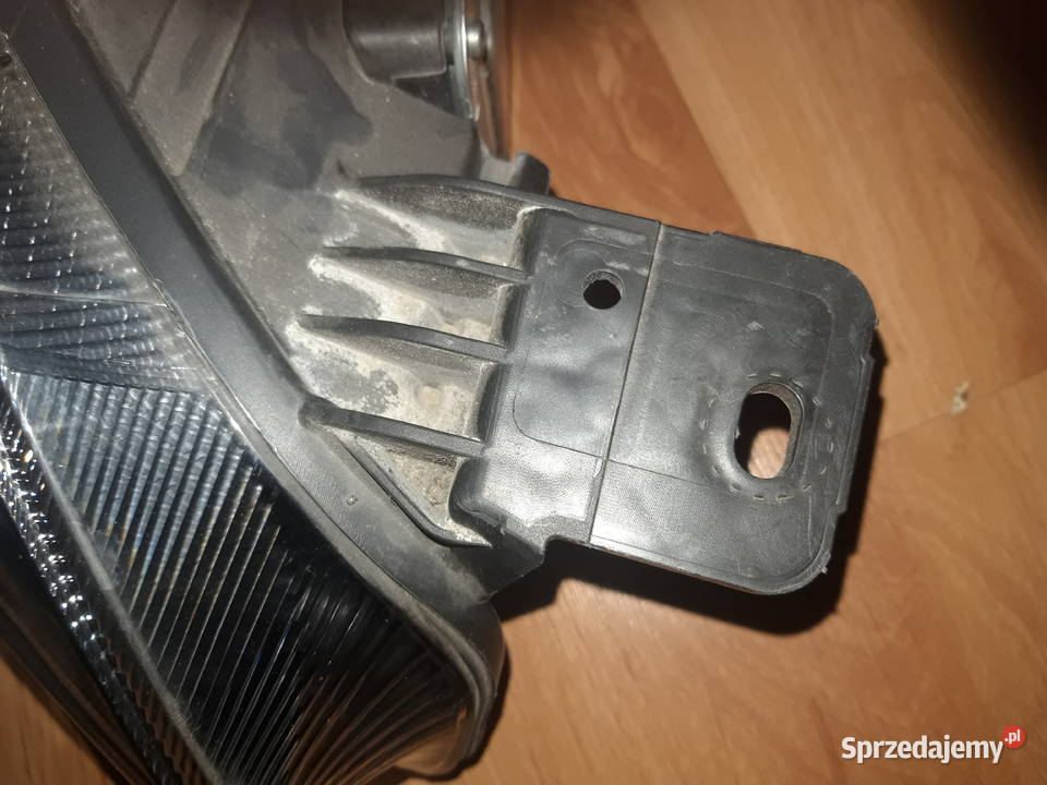 LampaReflektor Full Led Ford Focus MK4 Prawy Niżatyce