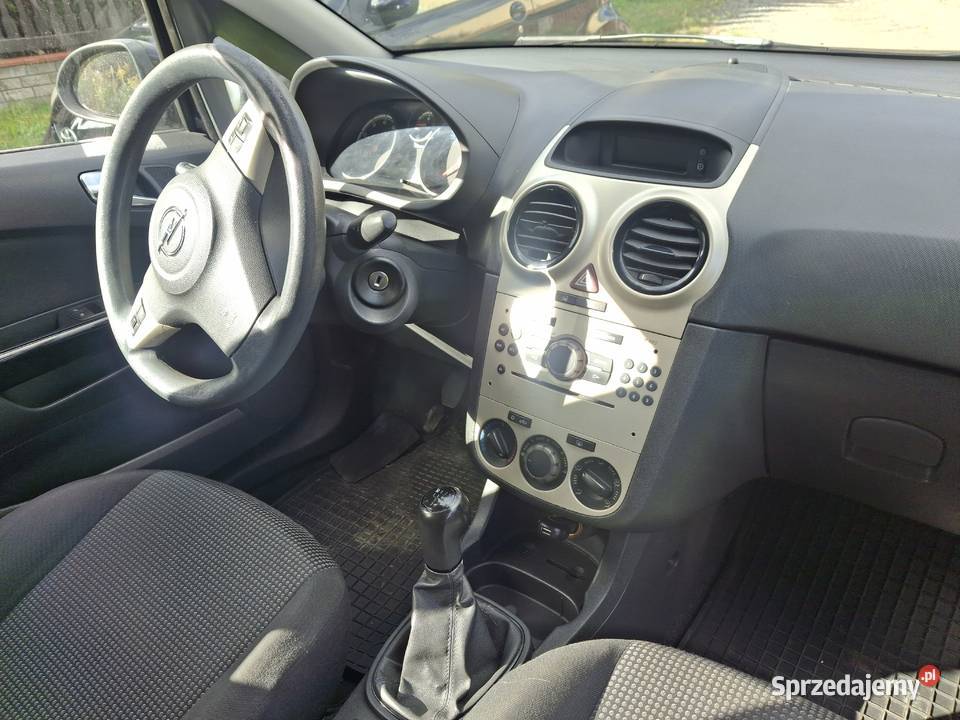 Opel Corsa 5 drzewa benzyna benzyna Corsa Zielona Góra