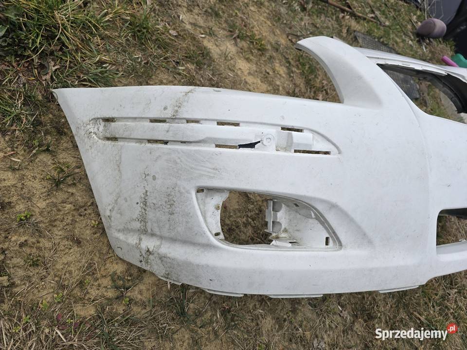 Zderzak przod Toyota Avensis t25 małopolskie Brzesko