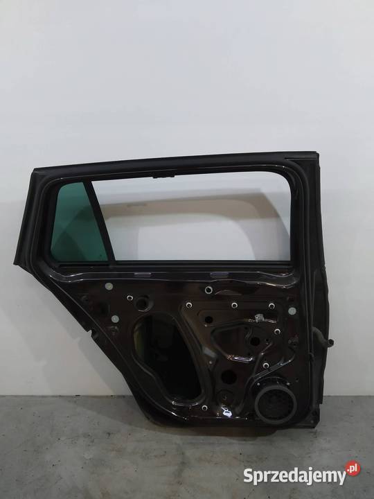 DRZWI LEWE TYŁ KOMBI Skoda Superb III 2015 świętokrzyskie