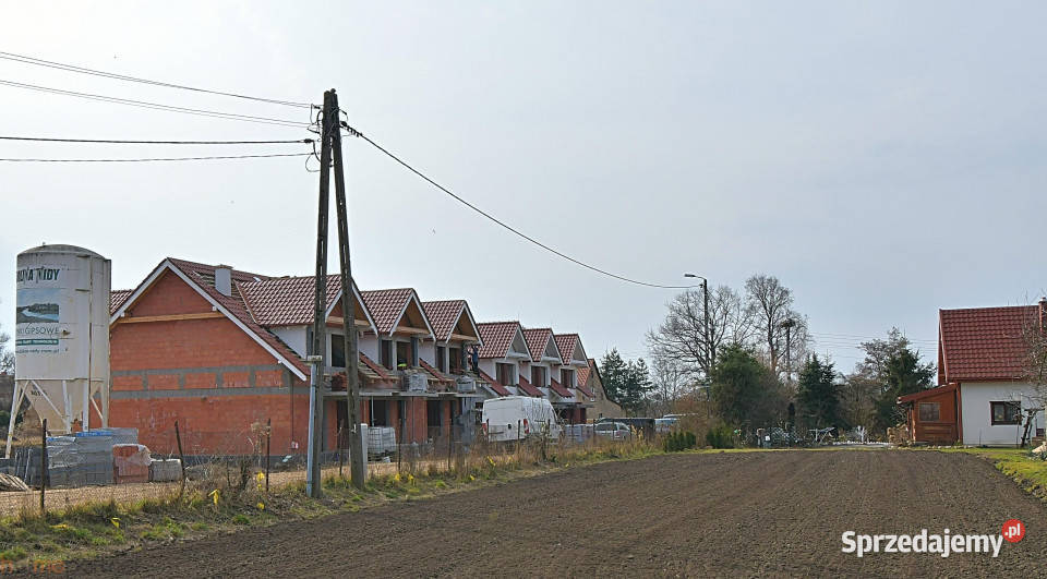 Dom Gniechowice Lipowa 13173m2 garaż