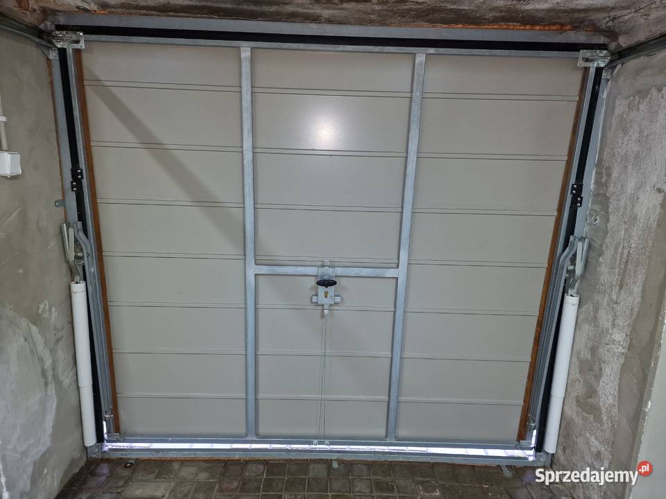 brama garażowa Lubania