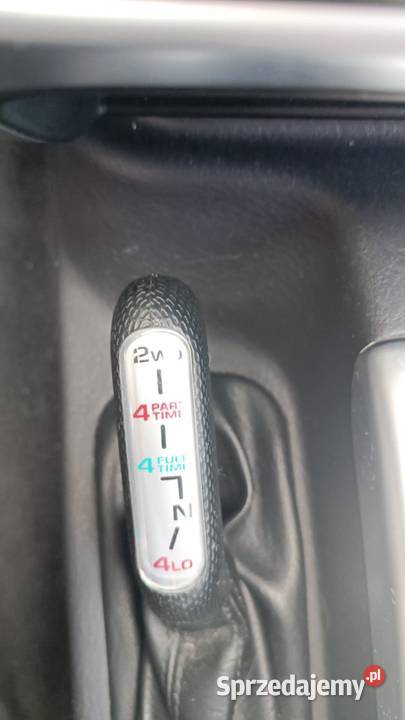 Jeep Cherokee Liberty 37 z gazem fulltime