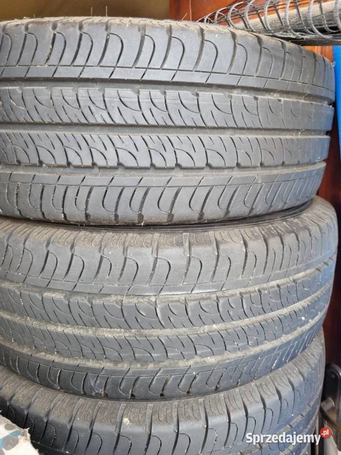 4 Opony 215 65 R15C Wzmacniane Goodyear 2020r 65 Skawina sprzedam