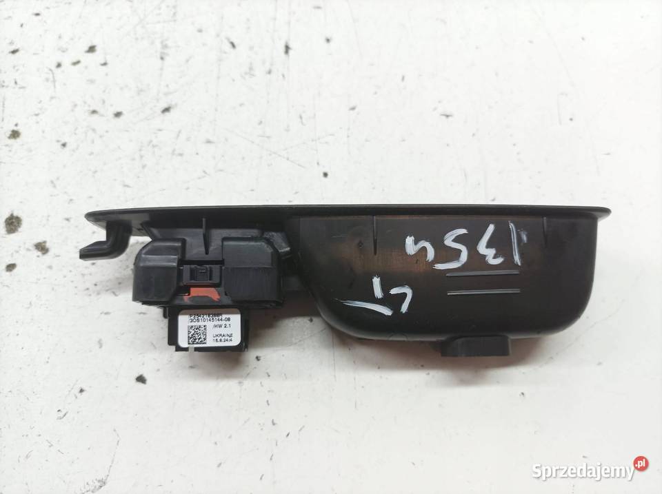 PRZEŁĄCZNIK SZYB LEWY TYŁ P254218388R Dacia Panele sterowania, przełączniki świętokrzyskie sprzedam