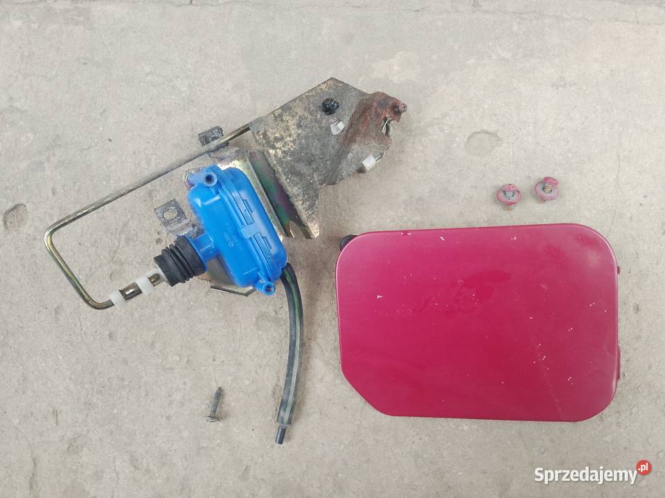Klapka paliwa centralny zamek Golf GTI G60 osobowe Sobieska Wola Pierwsza sprzedam