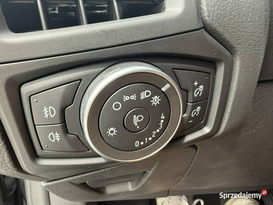 Ford Focus zadbany oryginalny przebieg 100 relingi dachowe Focus Poznań