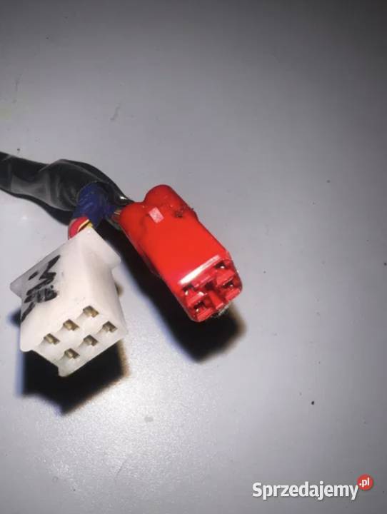 Przełącznik lewy Husqvarna Svartpilen 125 wielkopolskie Ostrzeszów