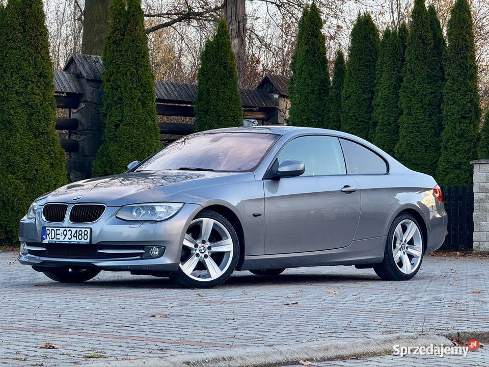 BMW Seria 3 E92 LCI 318i 2011r Oryginalny Pilzno sprzedam